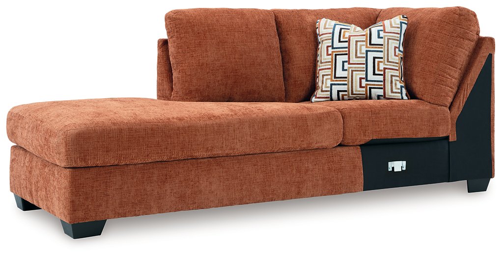 Aviemore Sectional with Chaise