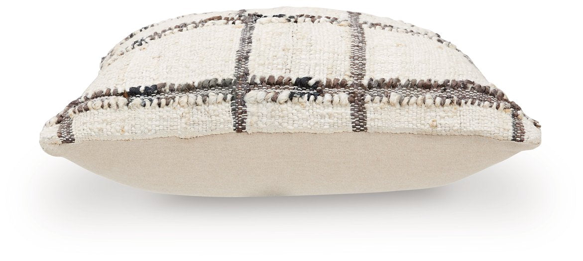 Wimings Pillow (Set of 4) - Peak Furniture (CO) 