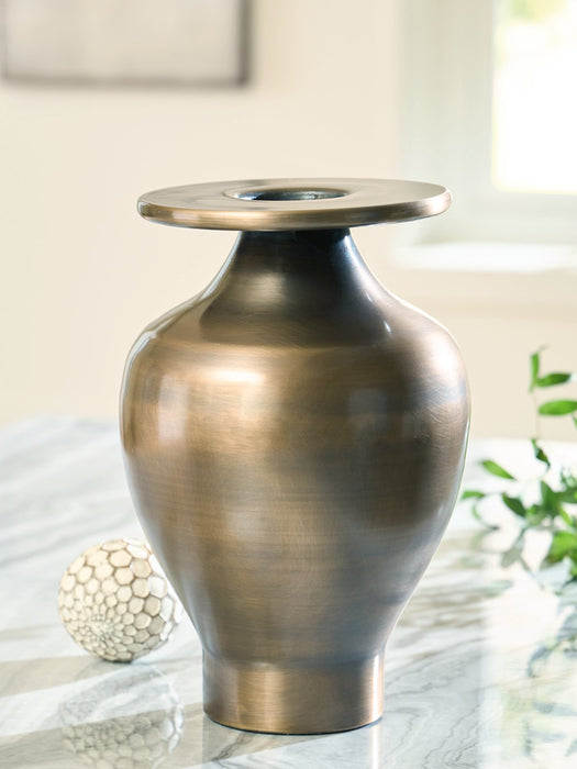 Fedorleigh Vase - Peak Furniture (CO) 
