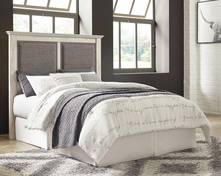 Cambeck Upholstered Panel Storage Bed