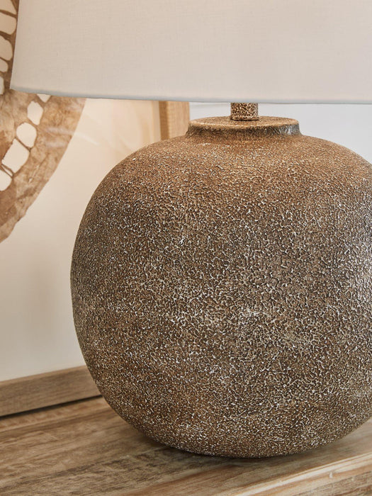 Neavesboro Lamp Set - Peak Furniture (CO) 